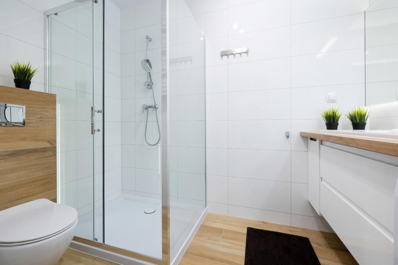 Apartamenty Platany Z Parkingiem By Noclegi Renters Колобжег Экстерьер фото