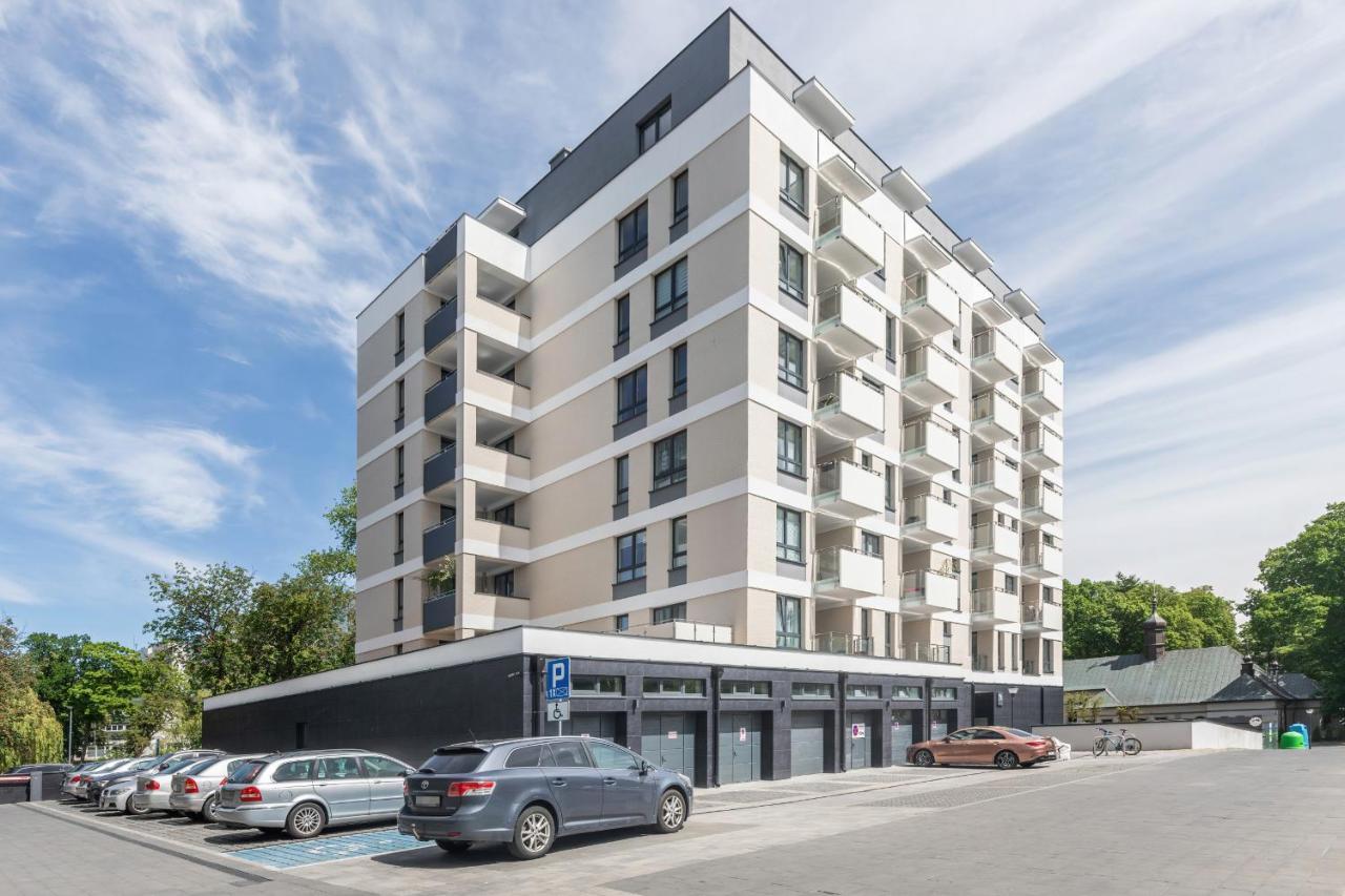 Apartamenty Platany Z Parkingiem By Noclegi Renters Колобжег Экстерьер фото